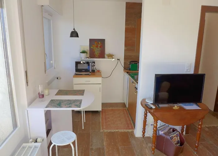 Du Rhone B40 By Interhome Апартаменты Кран-Монтана